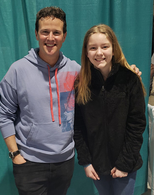 Scott Weinger & Linda Larkin Signing
